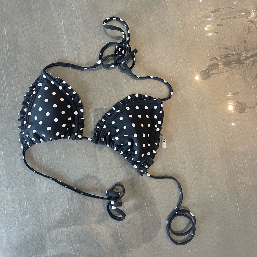 Polka dot bikini top